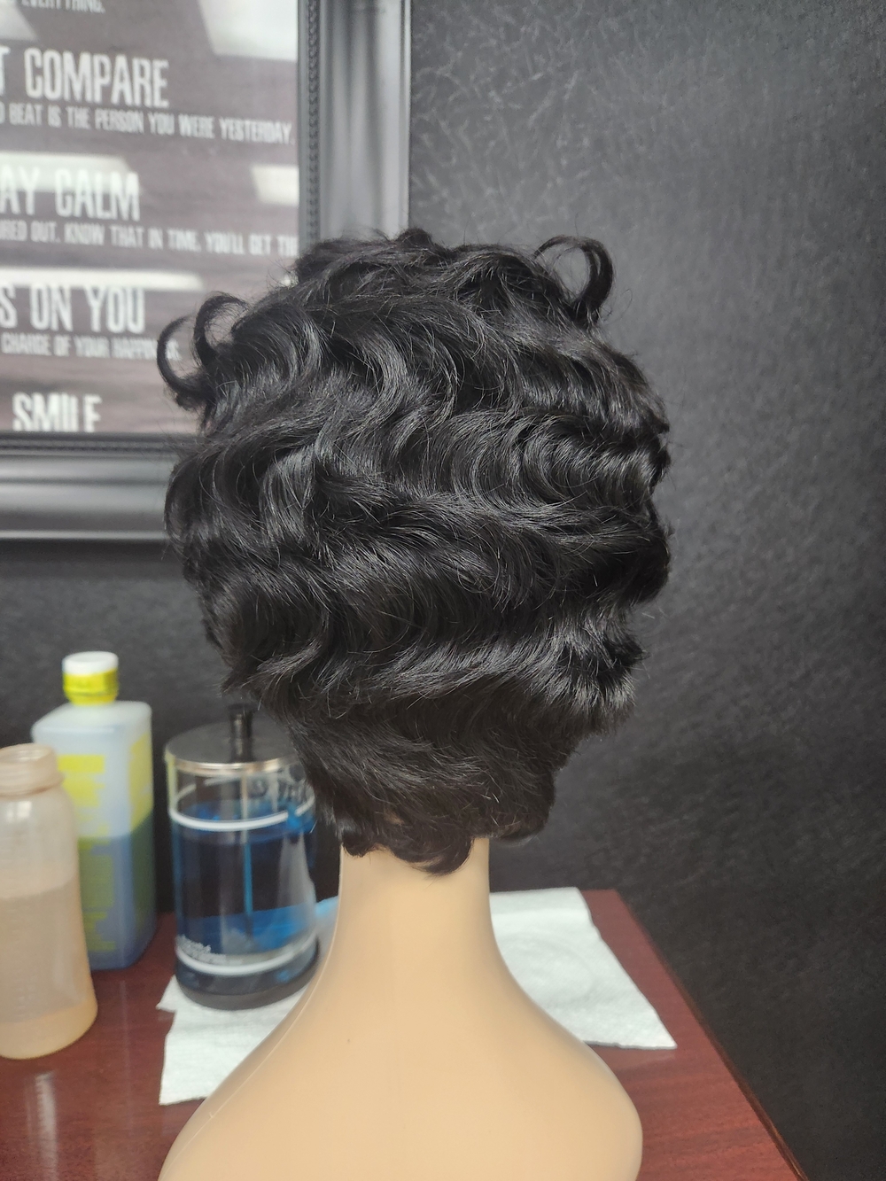 Short Black Women's Wig - Natural Wave Style